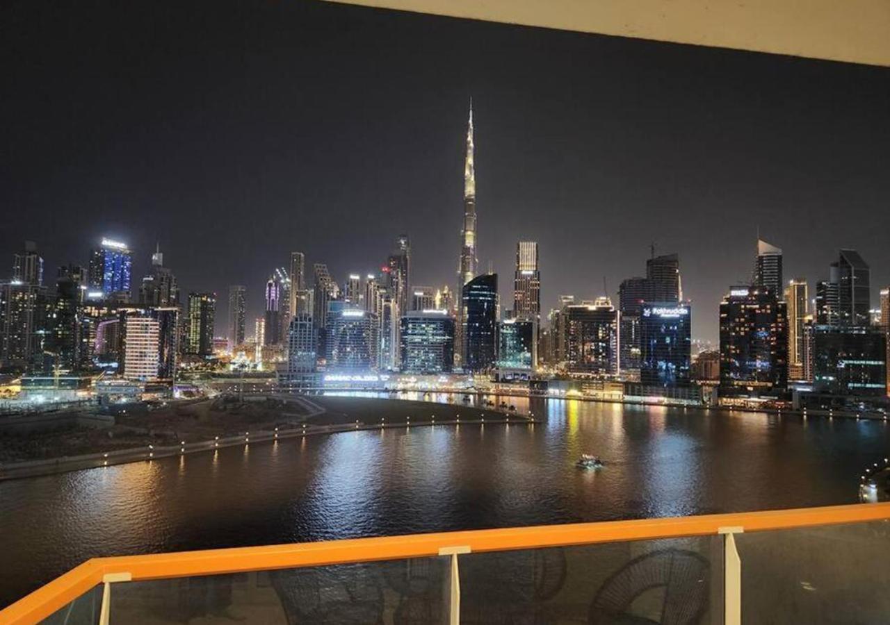 Lux Marasi Moods 2bd 7px Burj Khalifa & Canal Views Apartamento Dubai
